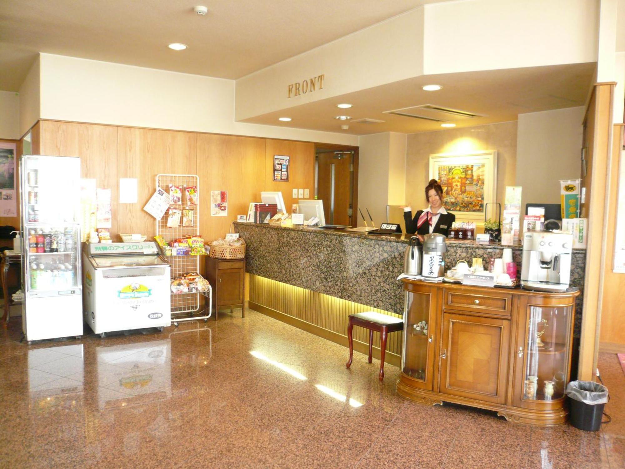 Takayama City Hotel Four Seasons Bagian luar foto