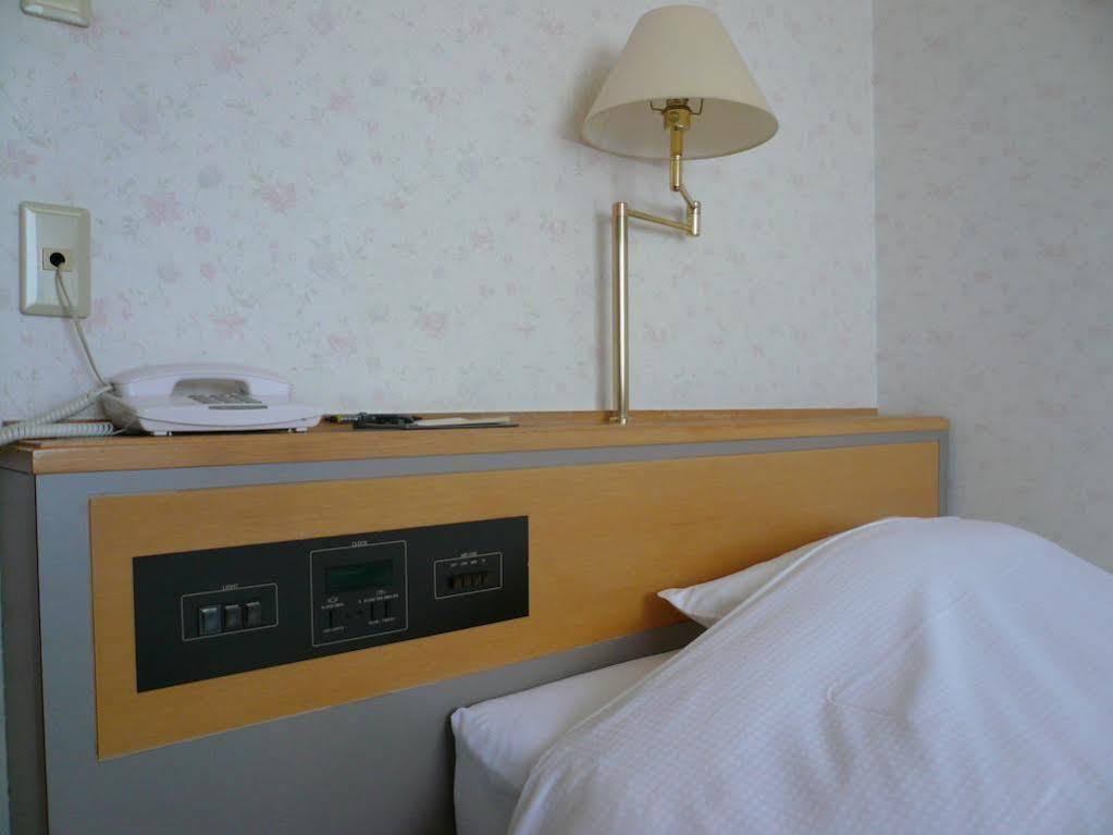 Takayama City Hotel Four Seasons Bagian luar foto